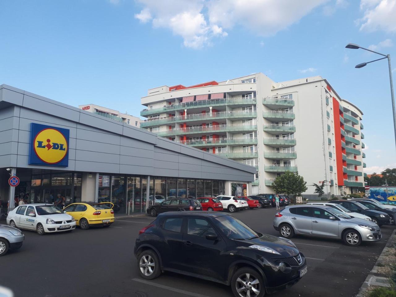 Top Level Residence Oradea Buitenkant foto